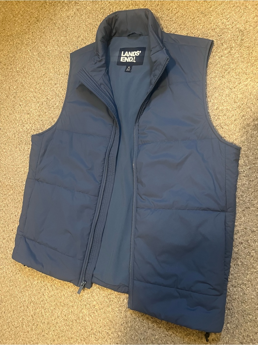 Lands End Vest like new worn once Sz M